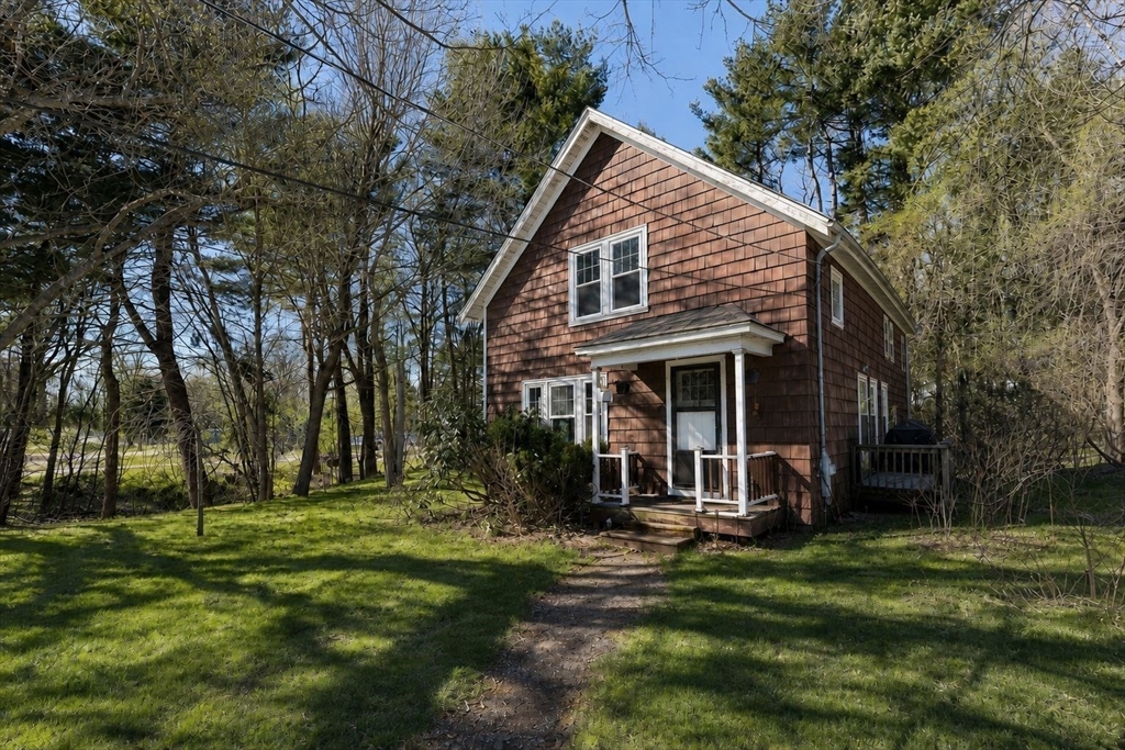 14 Leonard Ln