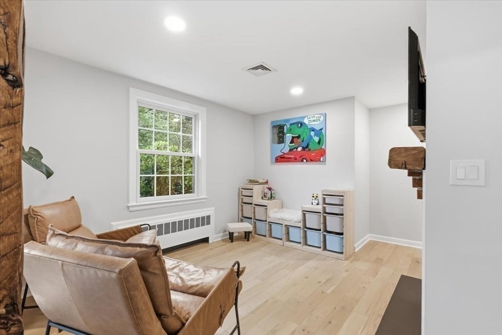 8 Wheelock Road, Wayland, MA, 8 Wheelock Road, Wayland, MA Photo #11