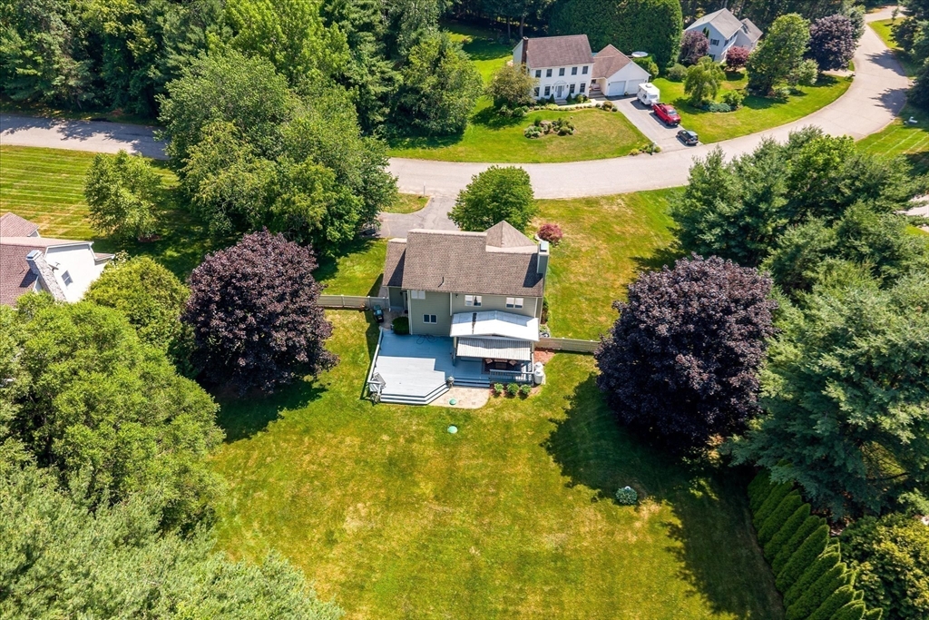 6 Carriage Drive