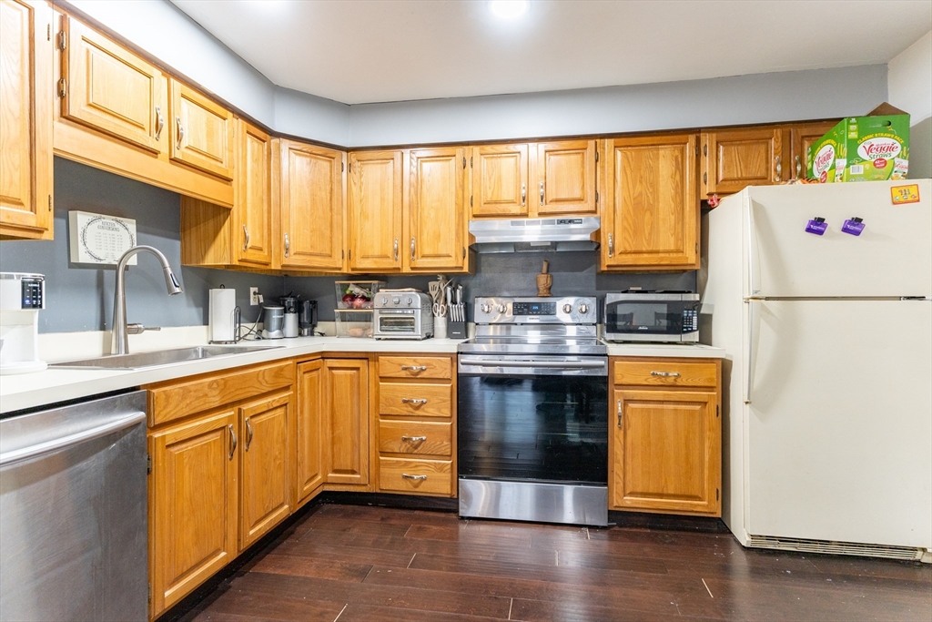 610 S Franklin St F102