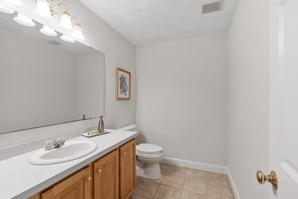 37 Concord Road, Acton, MA Photo #19