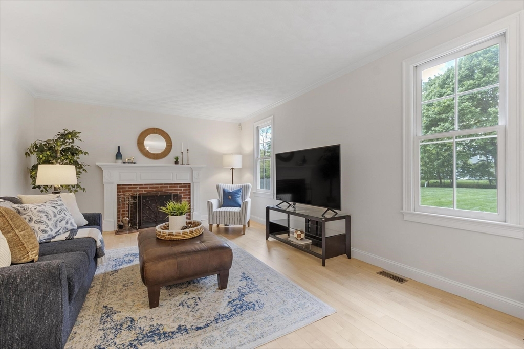 37 Concord Road, Acton, MA Photo #17