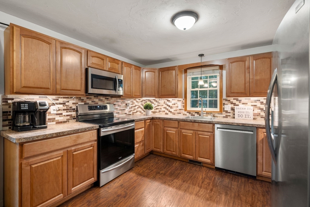57 Hyannis Rd