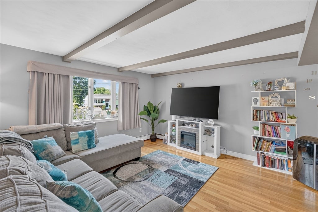 27 Mary Kennedy Dr