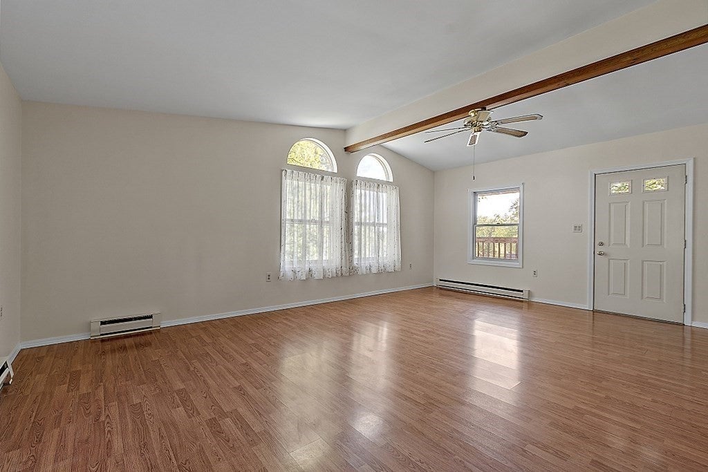 1476 Main St, Leominster, MA, 1476 Main St, Leominster, MA Photo #5