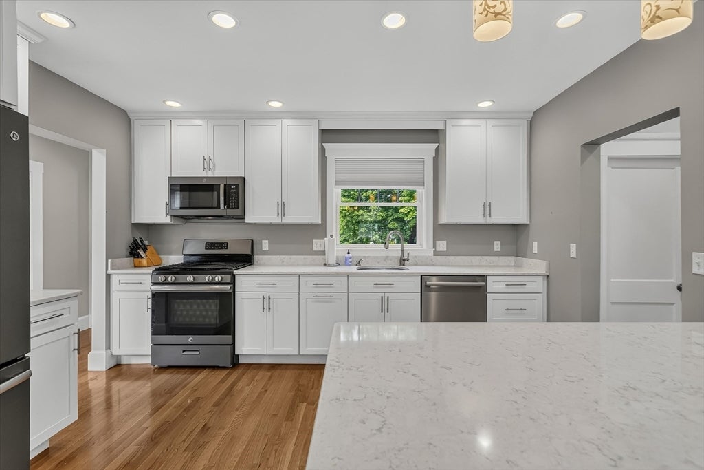 28 Twombley Ave, Billerica, MA, 28 Twombley Ave, Billerica, MA Photo #7