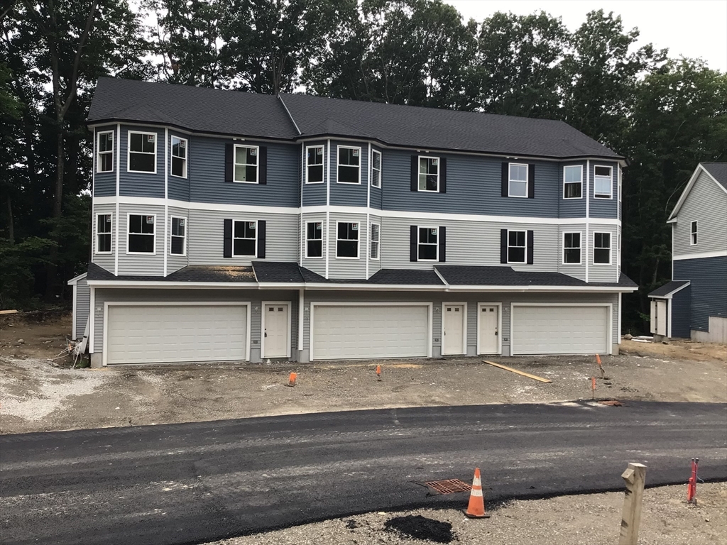 299 Quincy St, Building 2 3