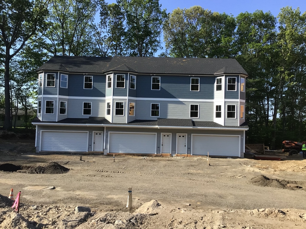 299 Quincy St, Building 2 3