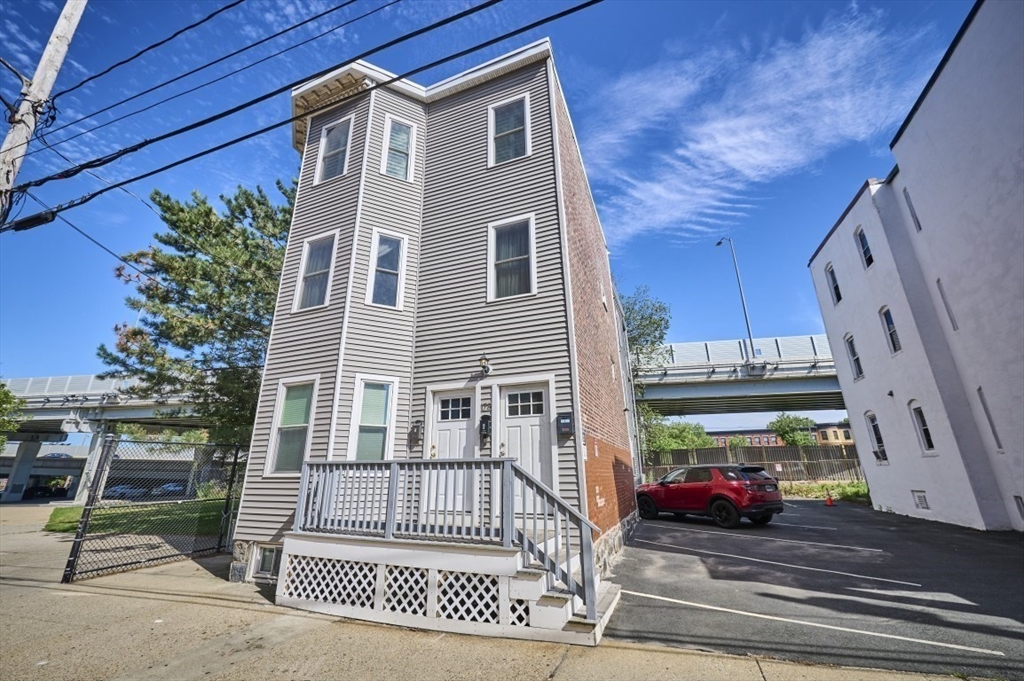 173 Walnut St 3