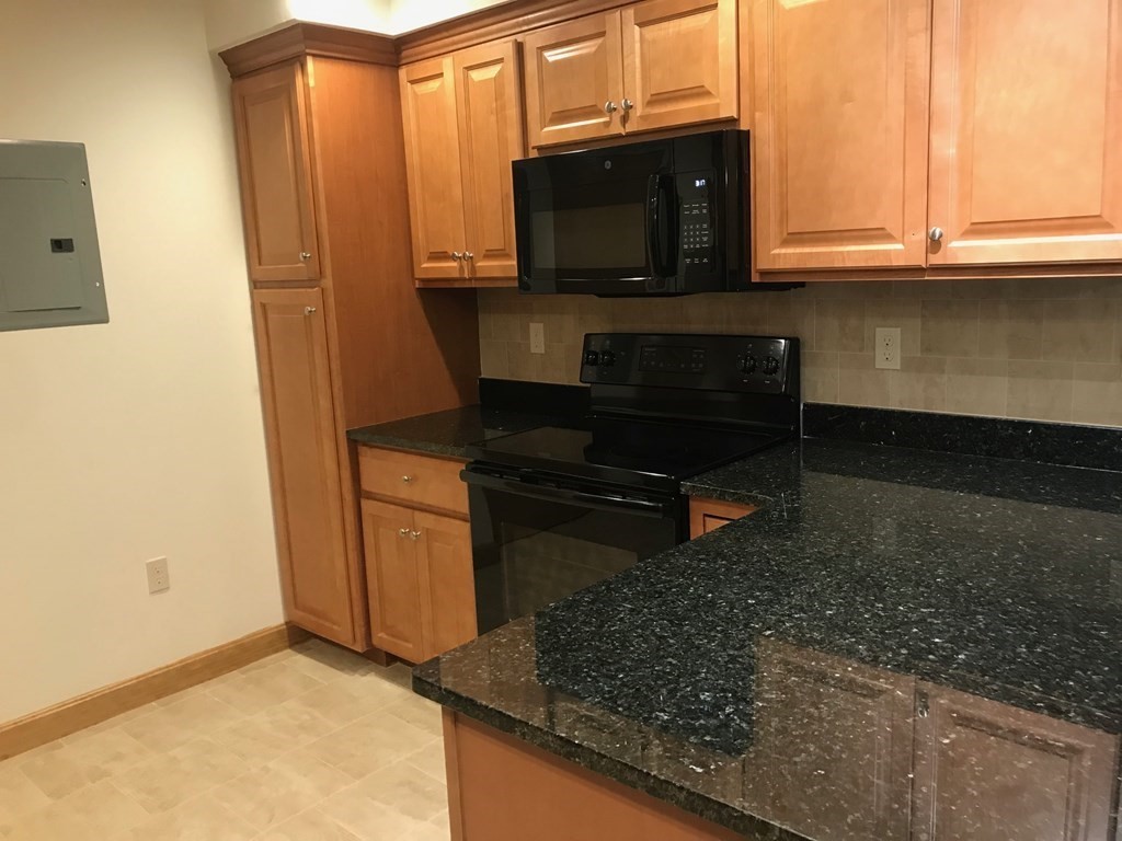 Photo of 2344 Commonwealth Ave, Newton, MA