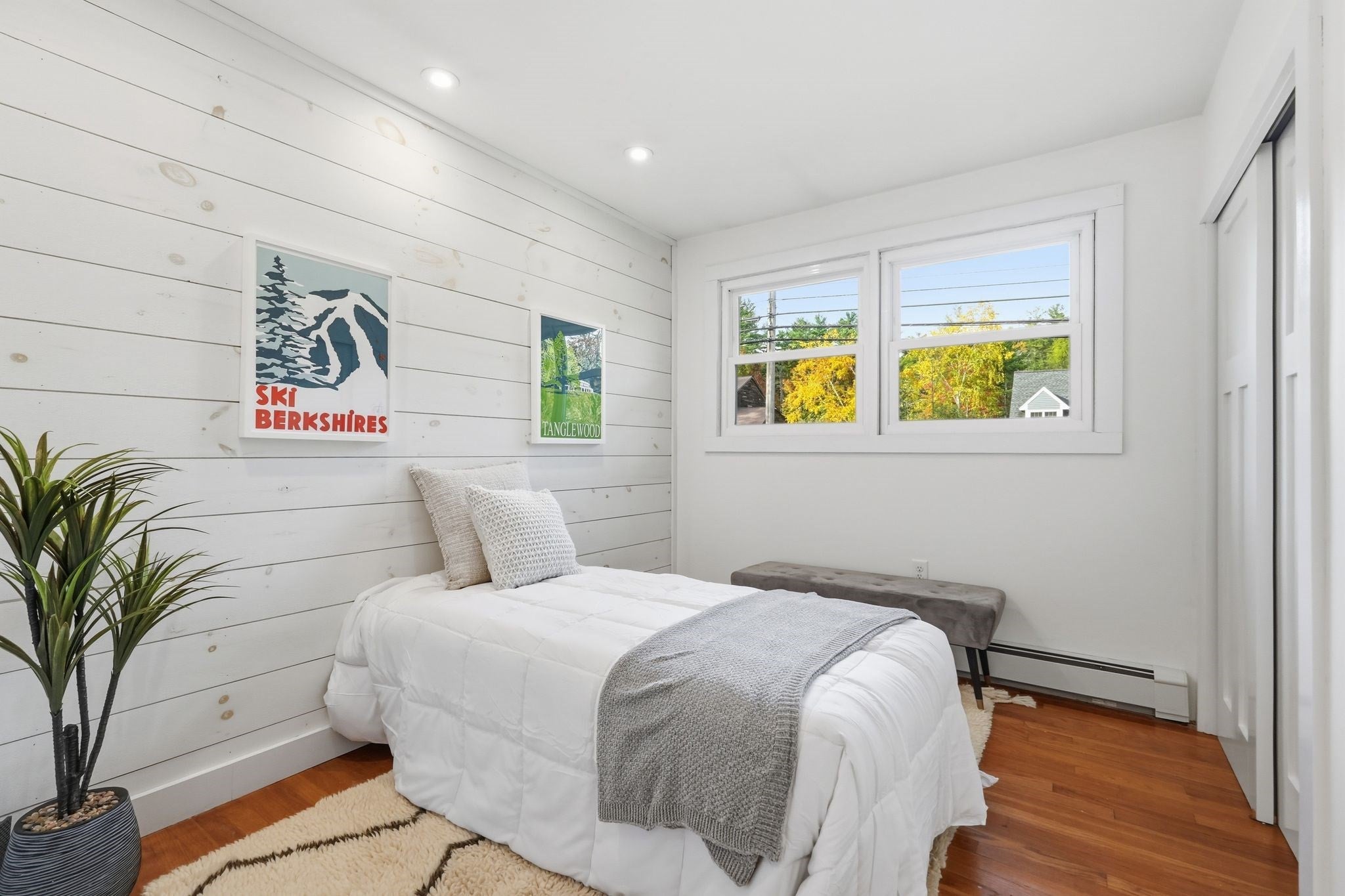 284 Housatonic St, Lenox, MA Photo #25