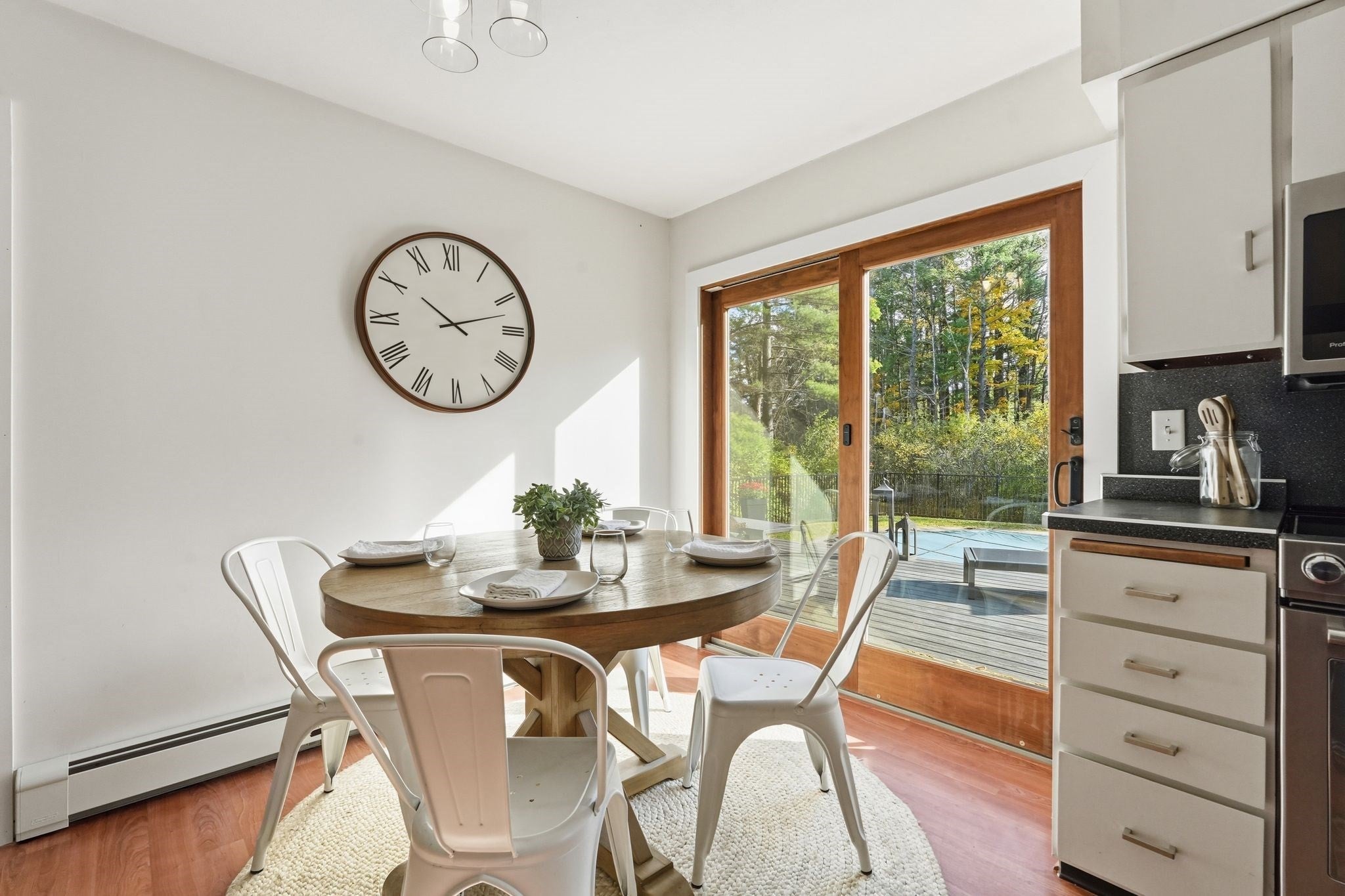 284 Housatonic St, Lenox, MA Photo #14