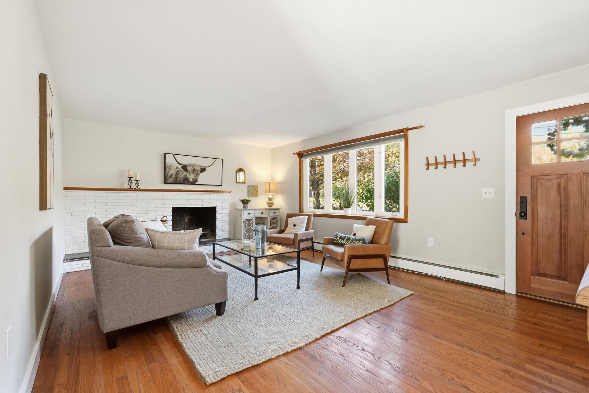 284 Housatonic St, Lenox, MA Photo #10