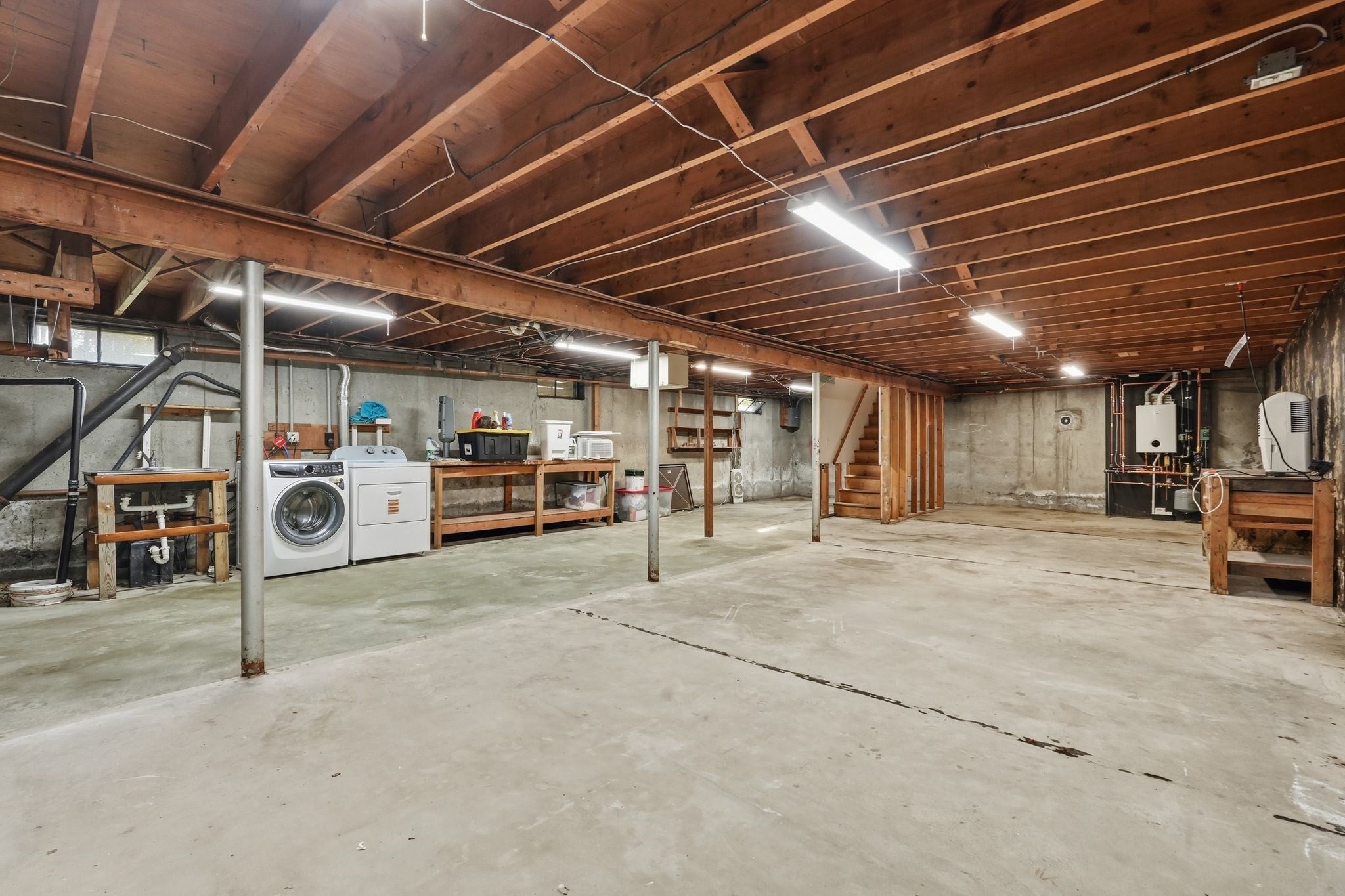 284 Housatonic St, Lenox, MA Photo #28
