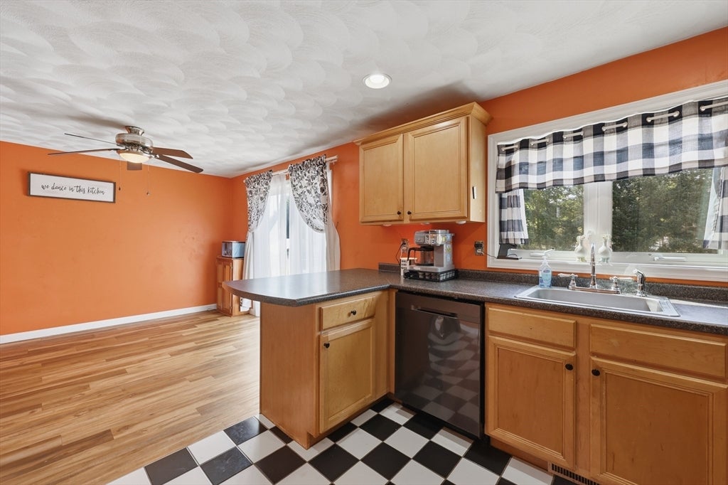 28 Groveland Commons Way #28, Groveland, MA, 28 Groveland Commons Way #28, Groveland, MA Photo #10
