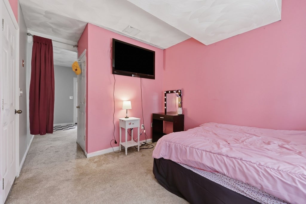 28 Groveland Commons Way #28, Groveland, MA, 28 Groveland Commons Way #28, Groveland, MA Photo #23