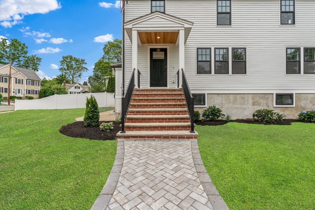 79 Hutchins Rd
