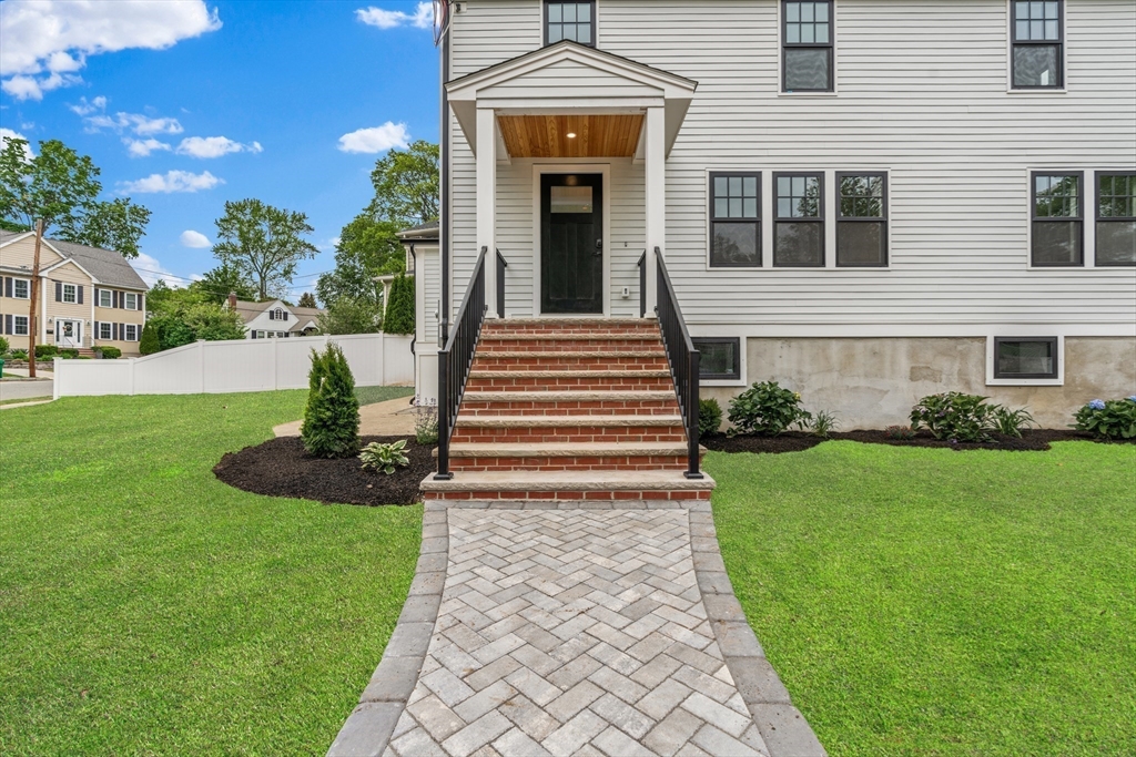 79 Hutchins Rd