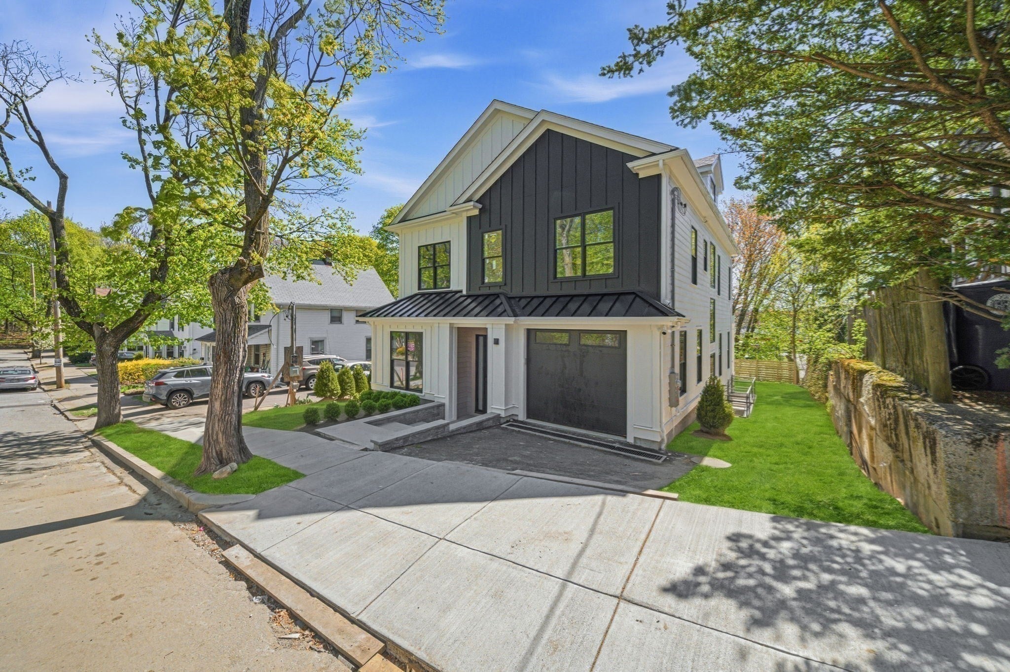 28 Chandler PL