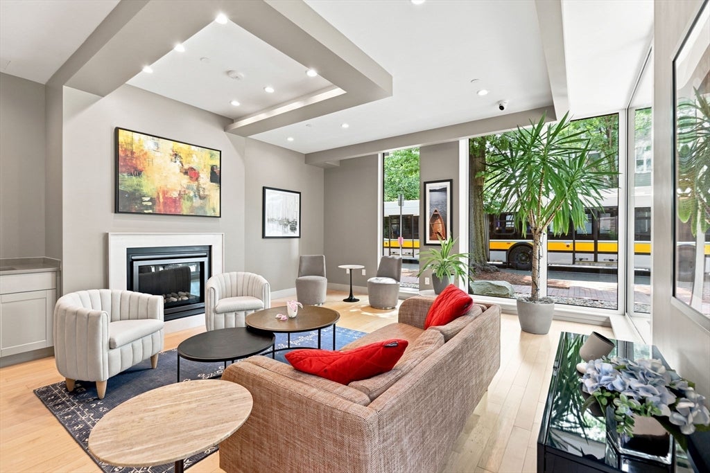 7 Beech St #219, Cambridge, MA Photo #16