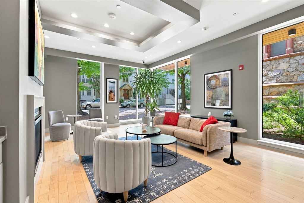 7 Beech St #219, Cambridge, MA Photo #15