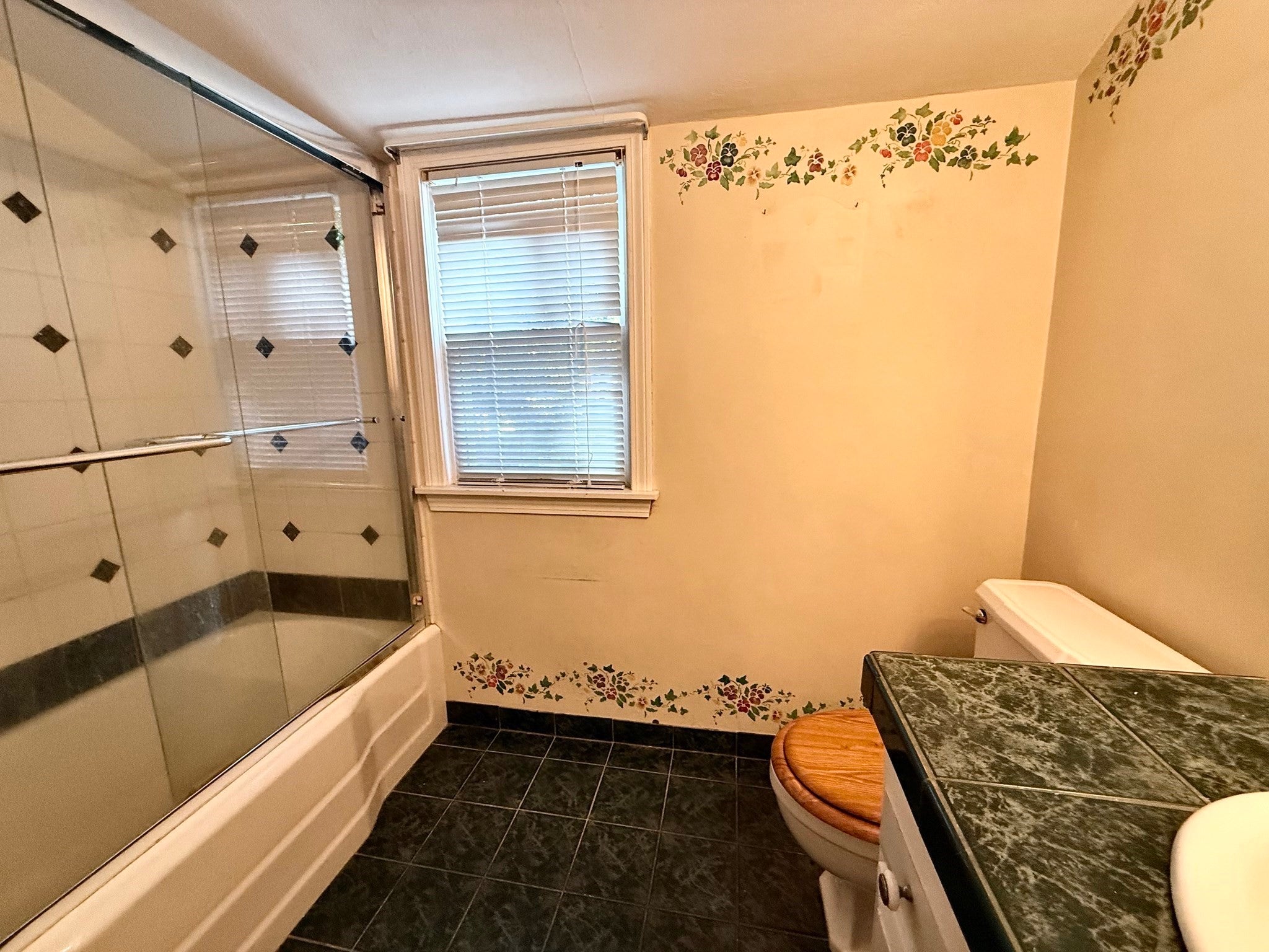 719 South Branch Parkway, Springfield, MA, 719 South Branch Parkway, Springfield, MA Photo #39