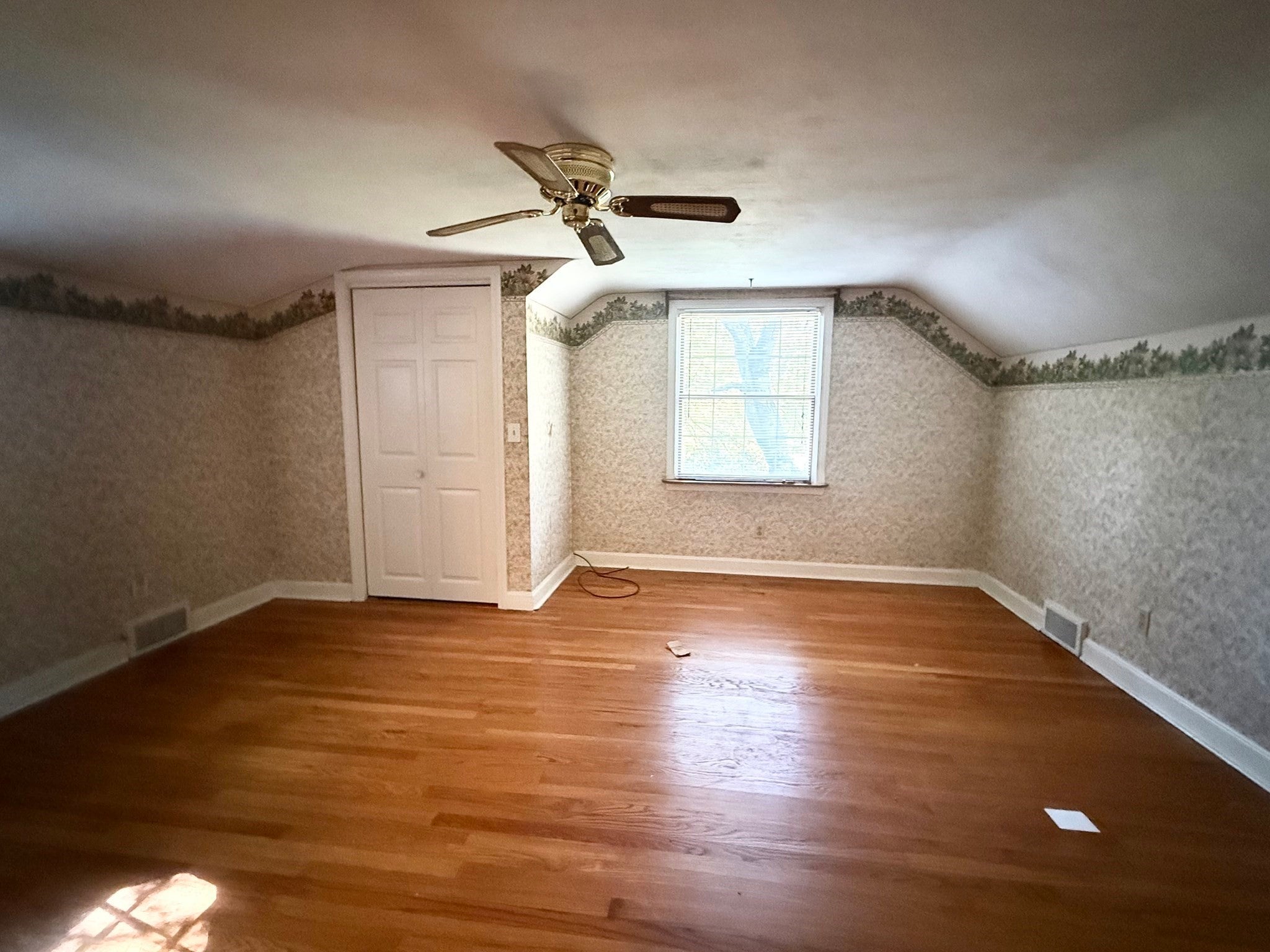 719 South Branch Parkway, Springfield, MA, 719 South Branch Parkway, Springfield, MA Photo #33