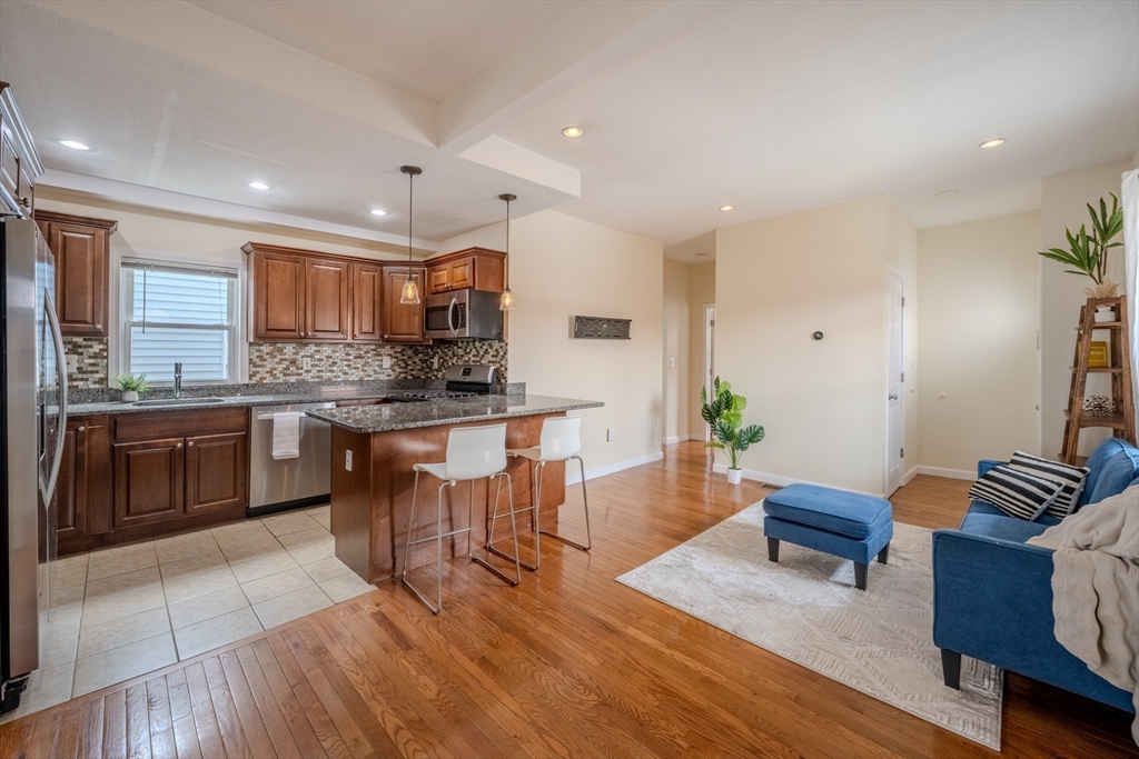 114 Central St 1