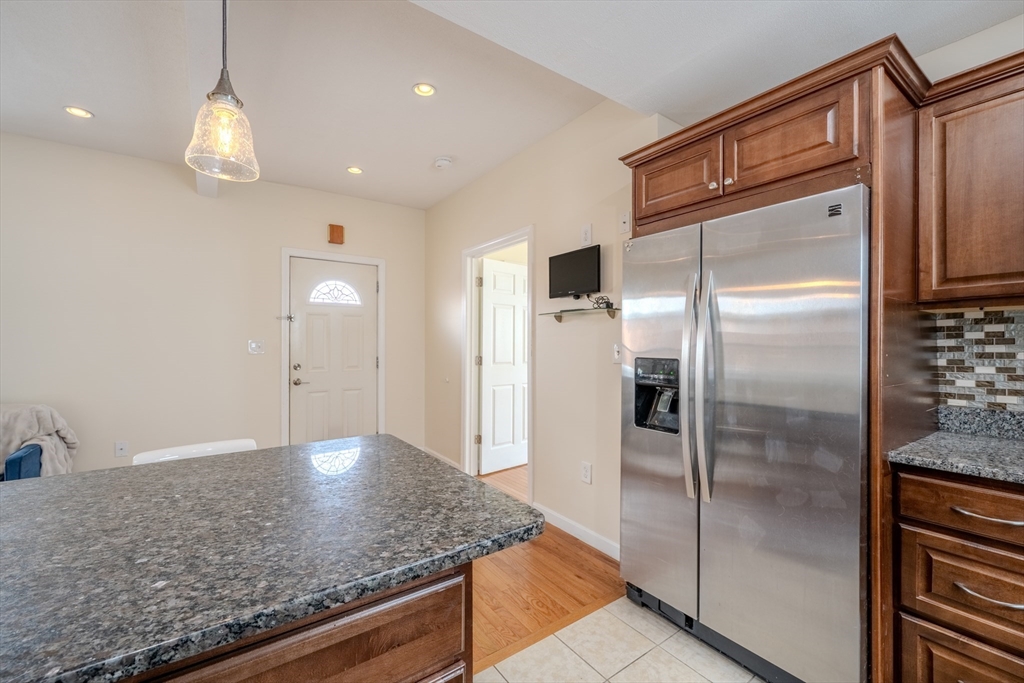 114 Central St 1