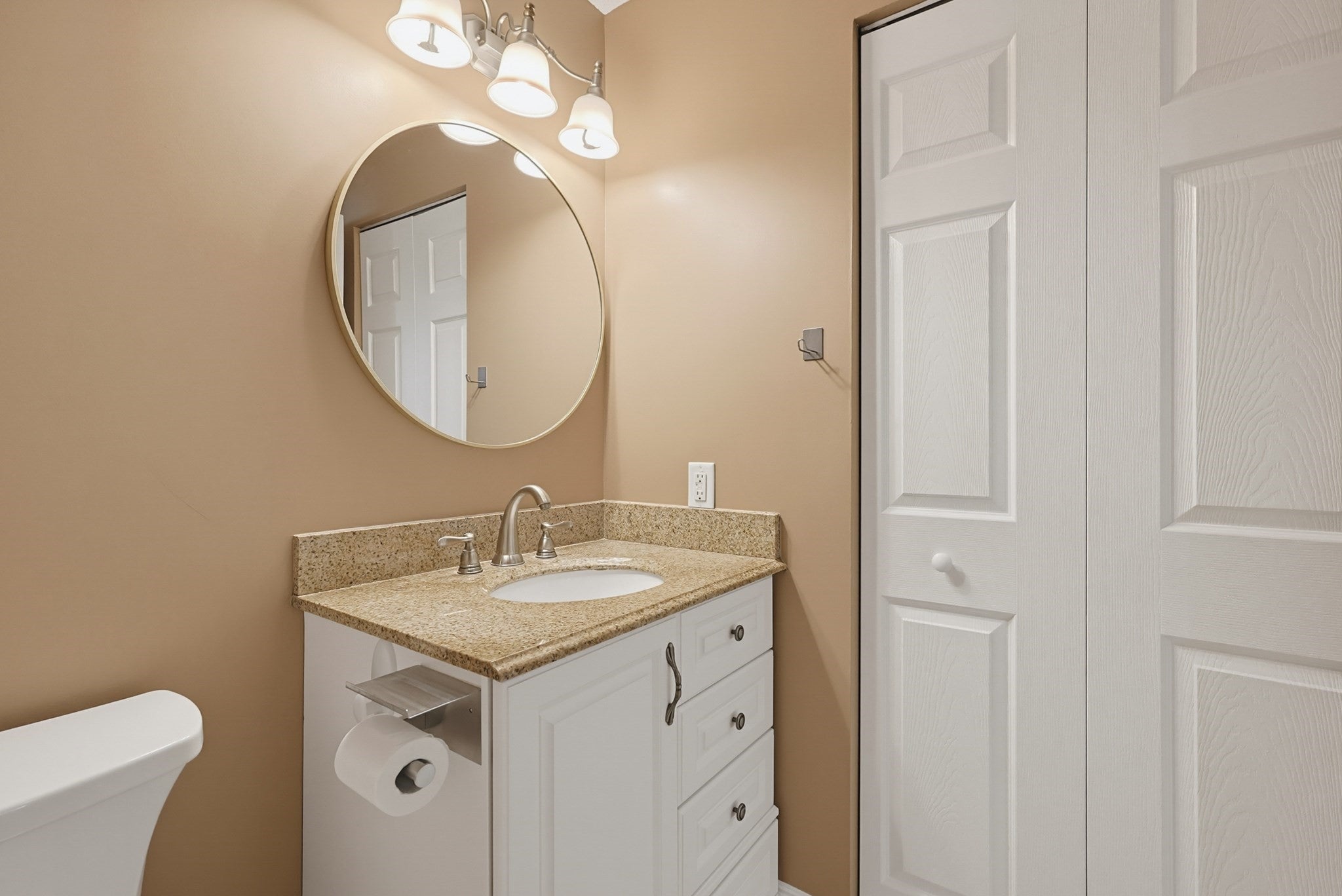 805 Franklin Crossing Road #5, Franklin, MA Photo #23