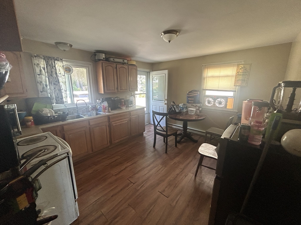 28-30 Aster St