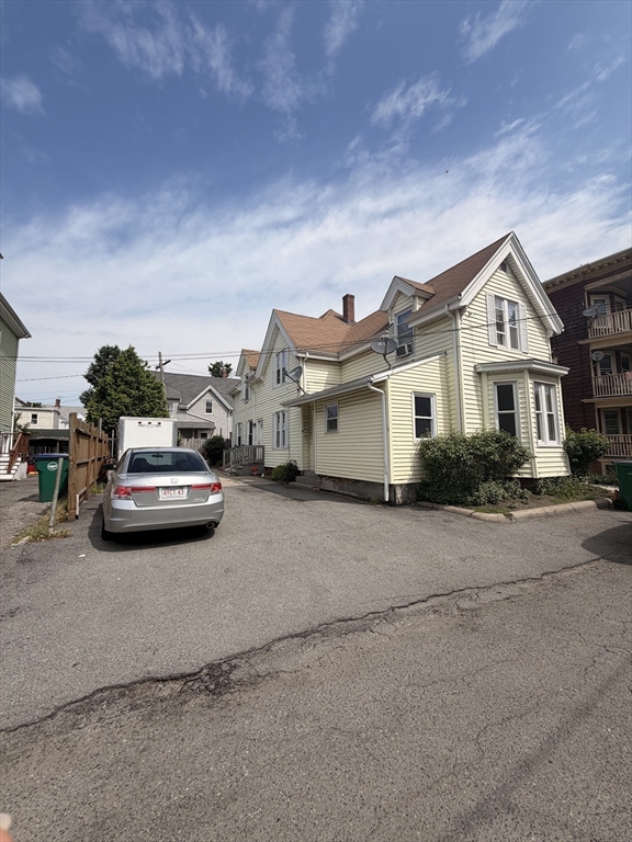 Photo 1 of 26 — 6 Hampden Pl, Lynn, MA 01902