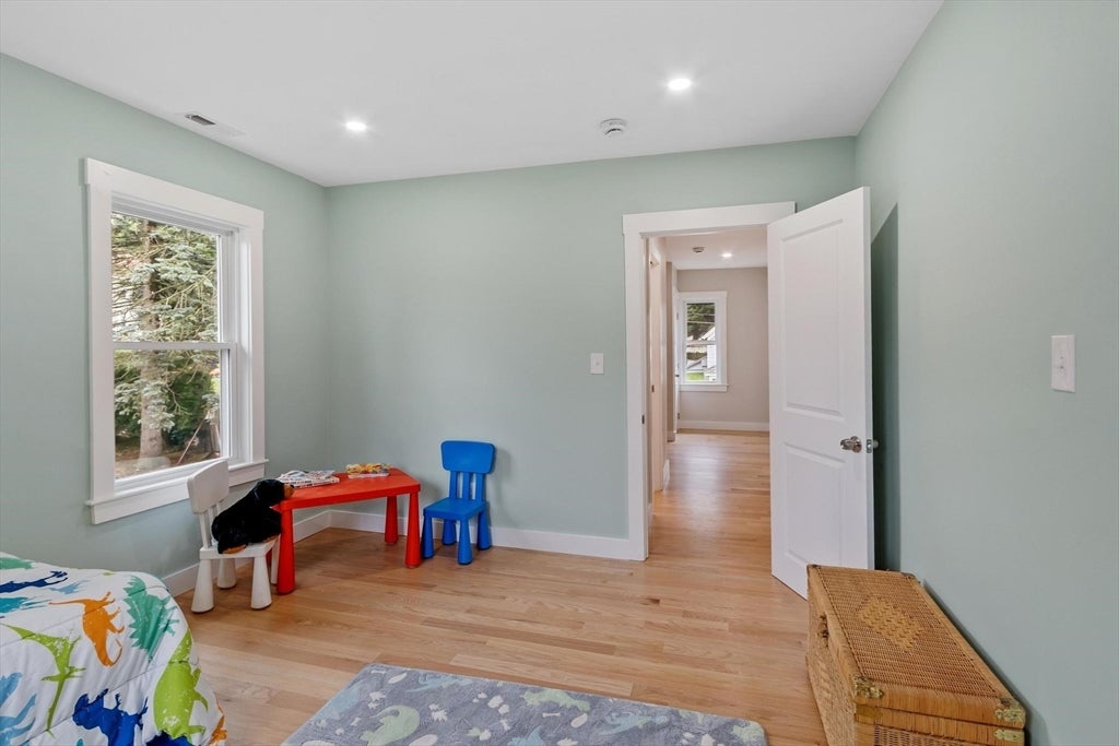 317 Middlesex St, North Andover, MA Photo #26