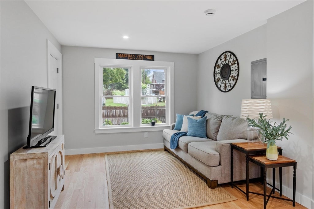 317 Middlesex St, North Andover, MA Photo #19