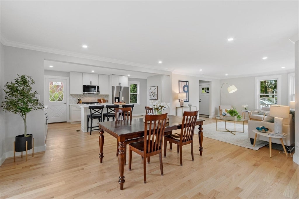 317 Middlesex St, North Andover, MA Photo #9