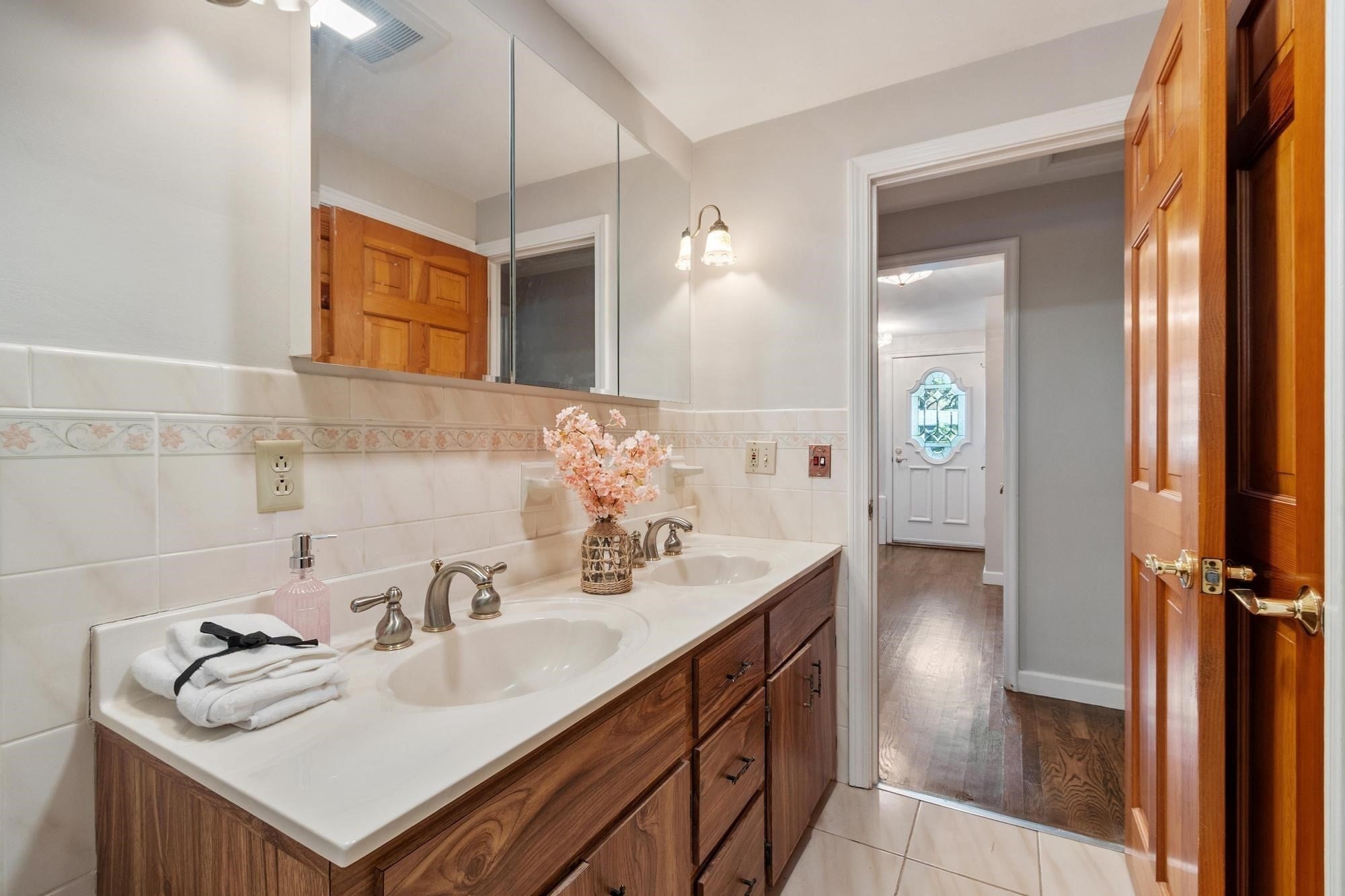 1 Standish Road, Lynnfield, MA, 1 Standish Road, Lynnfield, MA Photo #25