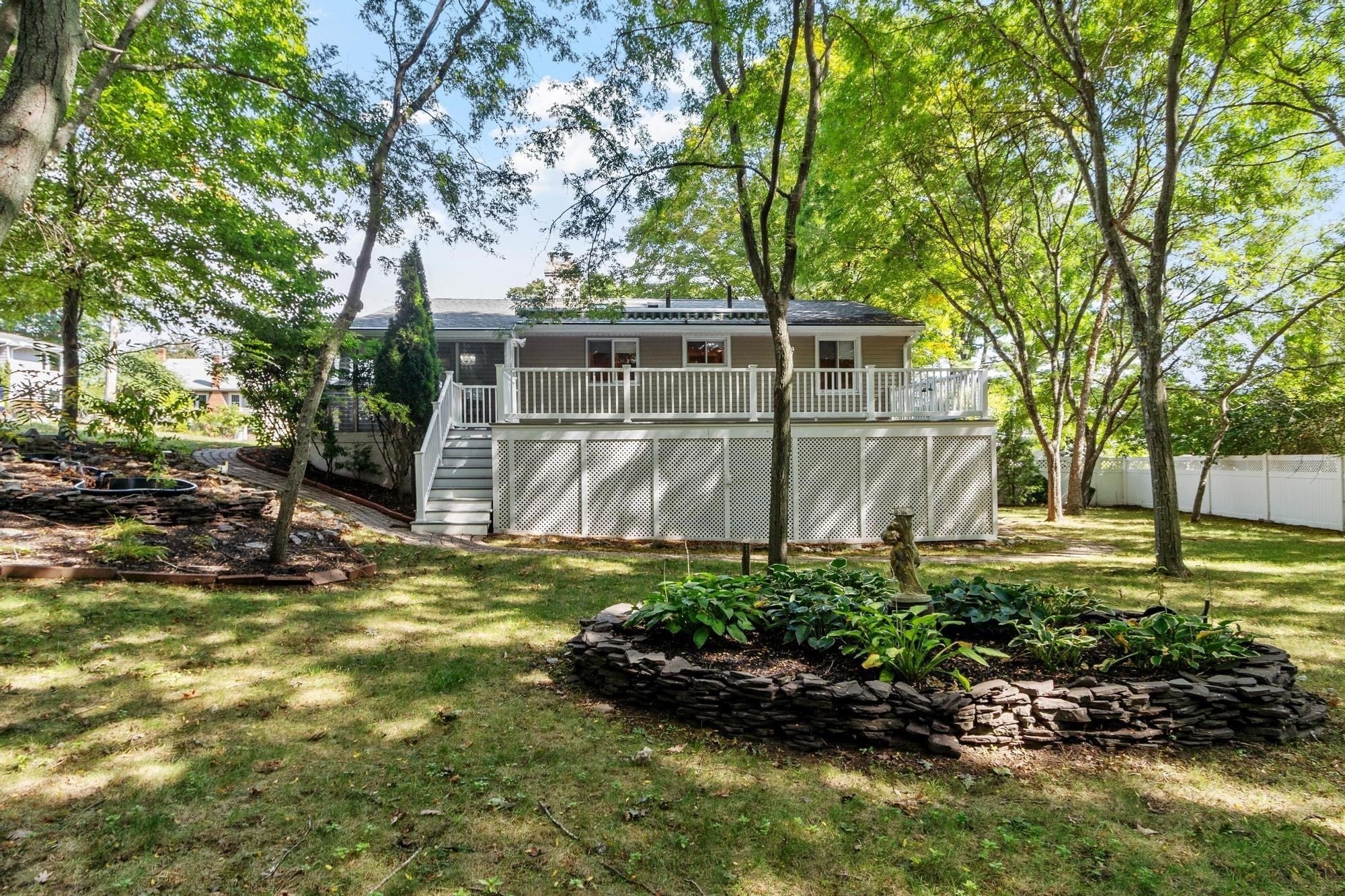 1 Standish Road, Lynnfield, MA, 1 Standish Road, Lynnfield, MA Photo #34