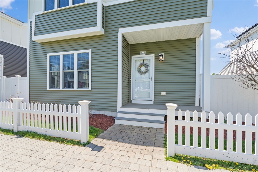 13 Cleary Cir #13, Norfolk, MA Photo #4