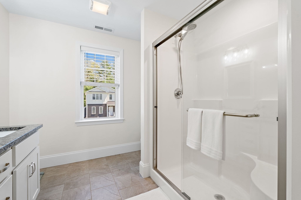 13 Cleary Cir #13, Norfolk, MA Photo #22