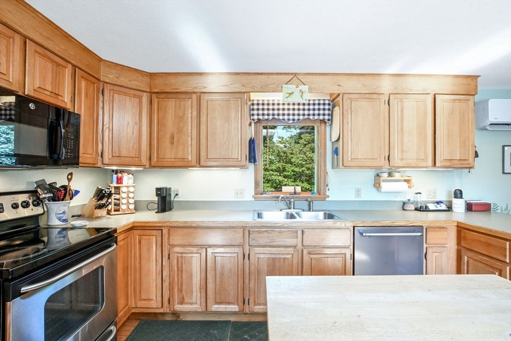 86 Sadys Lane, Falmouth, MA, 86 Sadys Lane, Falmouth, MA Photo #13