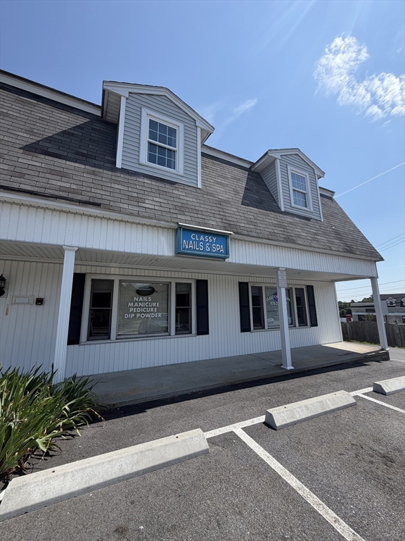 469 Nashua Rd 4
