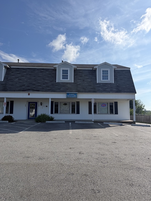 469 Nashua Rd 4