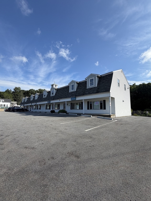 469 Nashua Rd 4