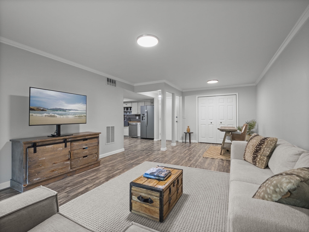 7 Shadowbrook Lane 9