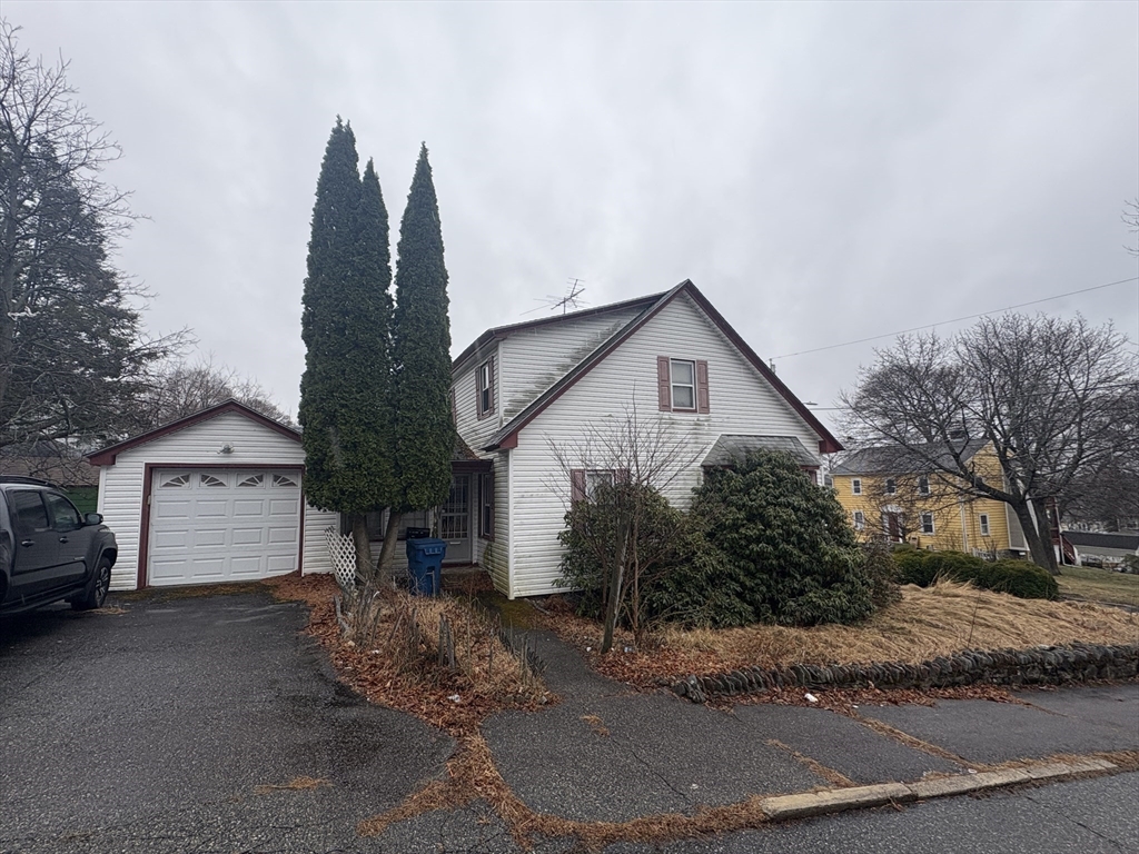 47 Hallenan Ave