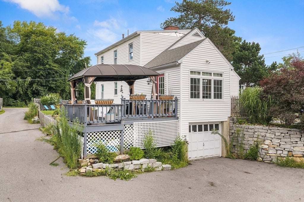 74 North Rd