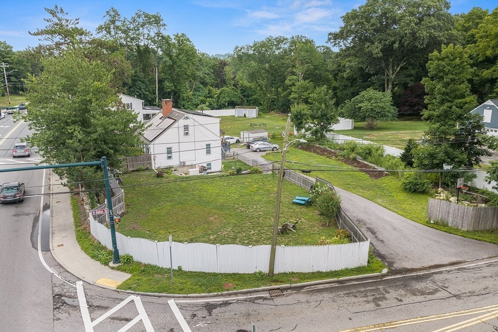 74 North Rd