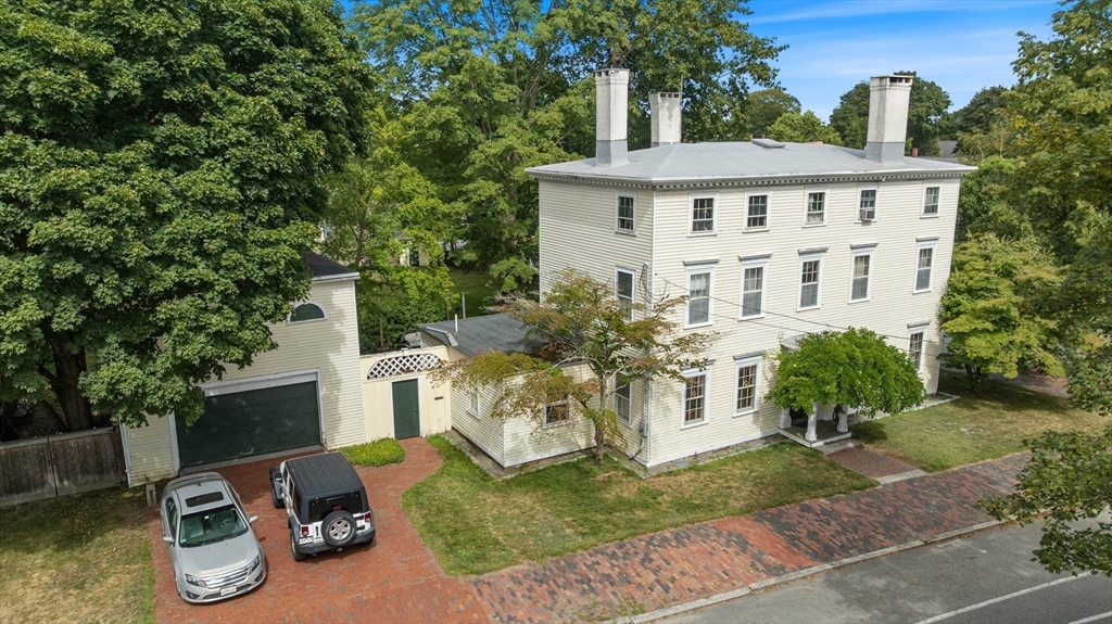 78 High St