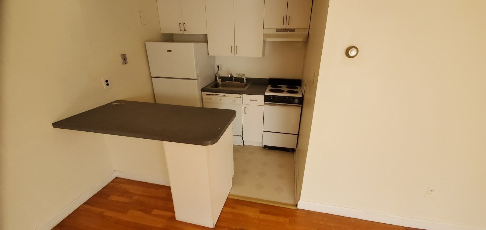 77 Trowbridge ST #41, Cambridge, MA, 77 Trowbridge ST #41, Cambridge, MA Photo #3