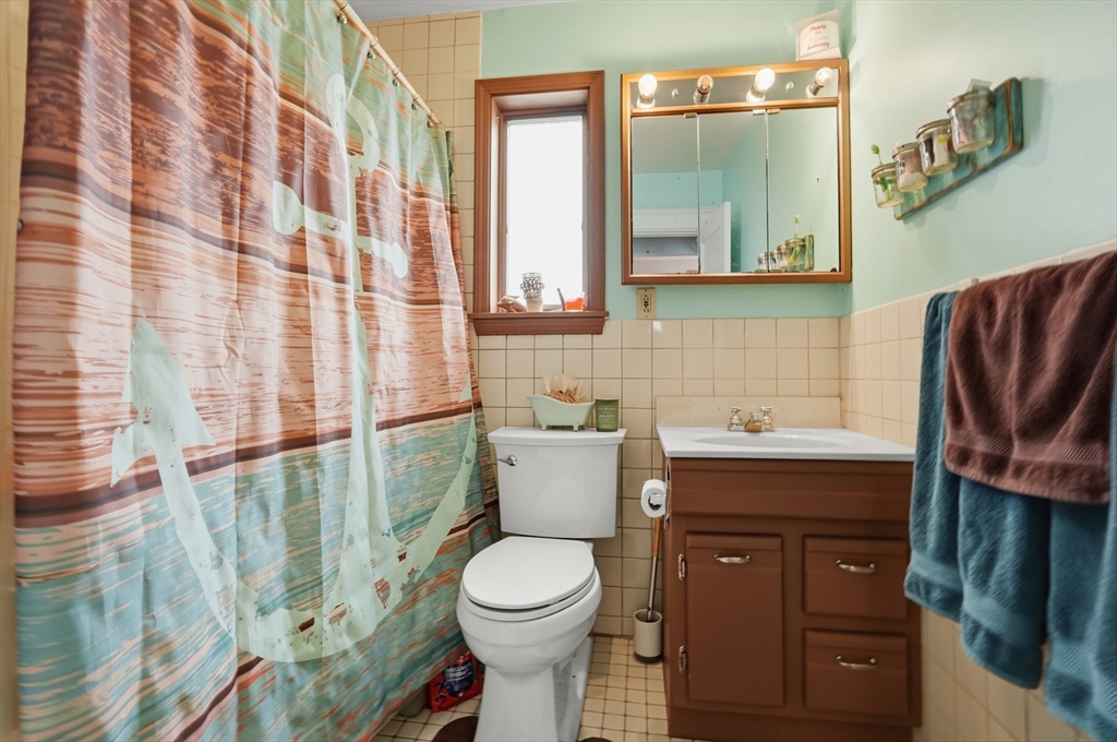 55 Lakewood Rd, Weymouth, MA Photo #20